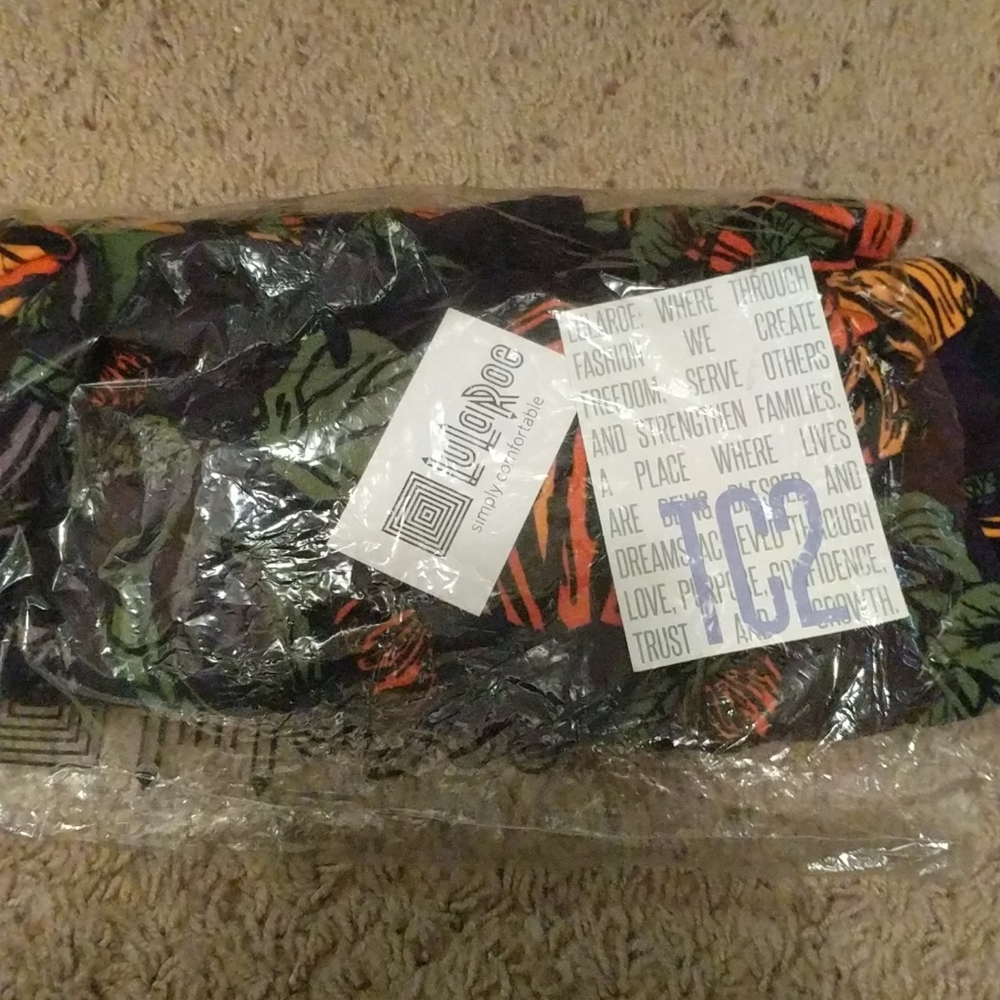 New with Tags Lularoe Brand Halloween 🎃 Leggings